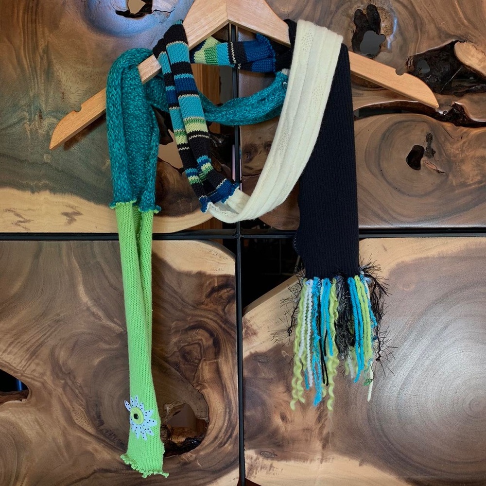 American Vintage Women's Blue and Green Scarf-wraps. Never worn